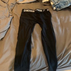 Gym shark tights